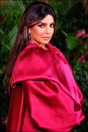 actress-priyanka-chopra (683x1023, 85 kБ...)